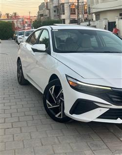 هیوندای ئەلەنترا